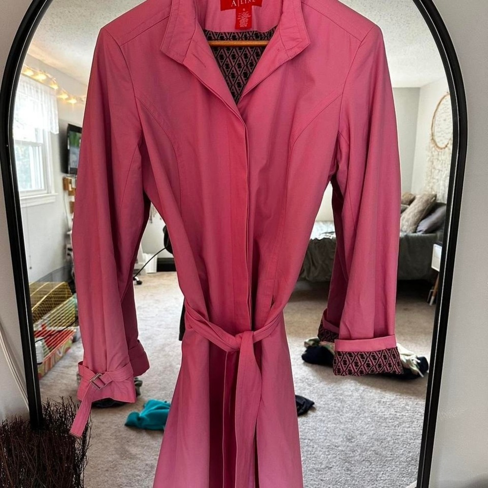 Women's Pink Trench‎ Coat